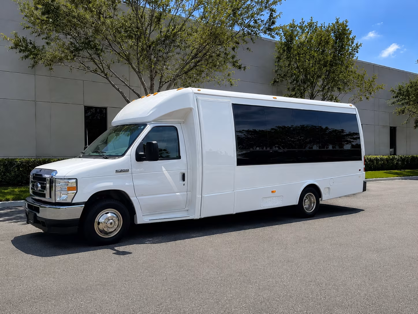 mountain venue weddings near campbell need the right bus
