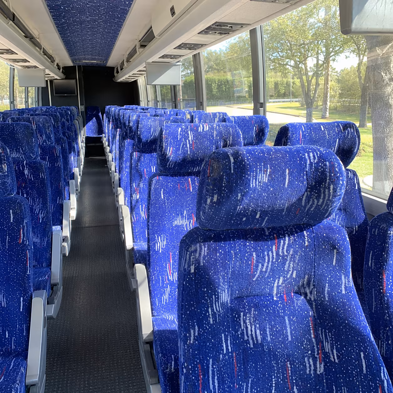 mountain view travel to mountain view concerts with a charter bus rental