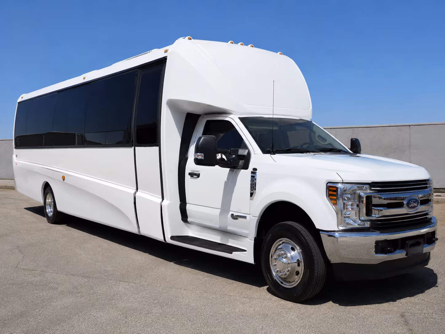 san jose organize a san jose corporate event with a charter bus