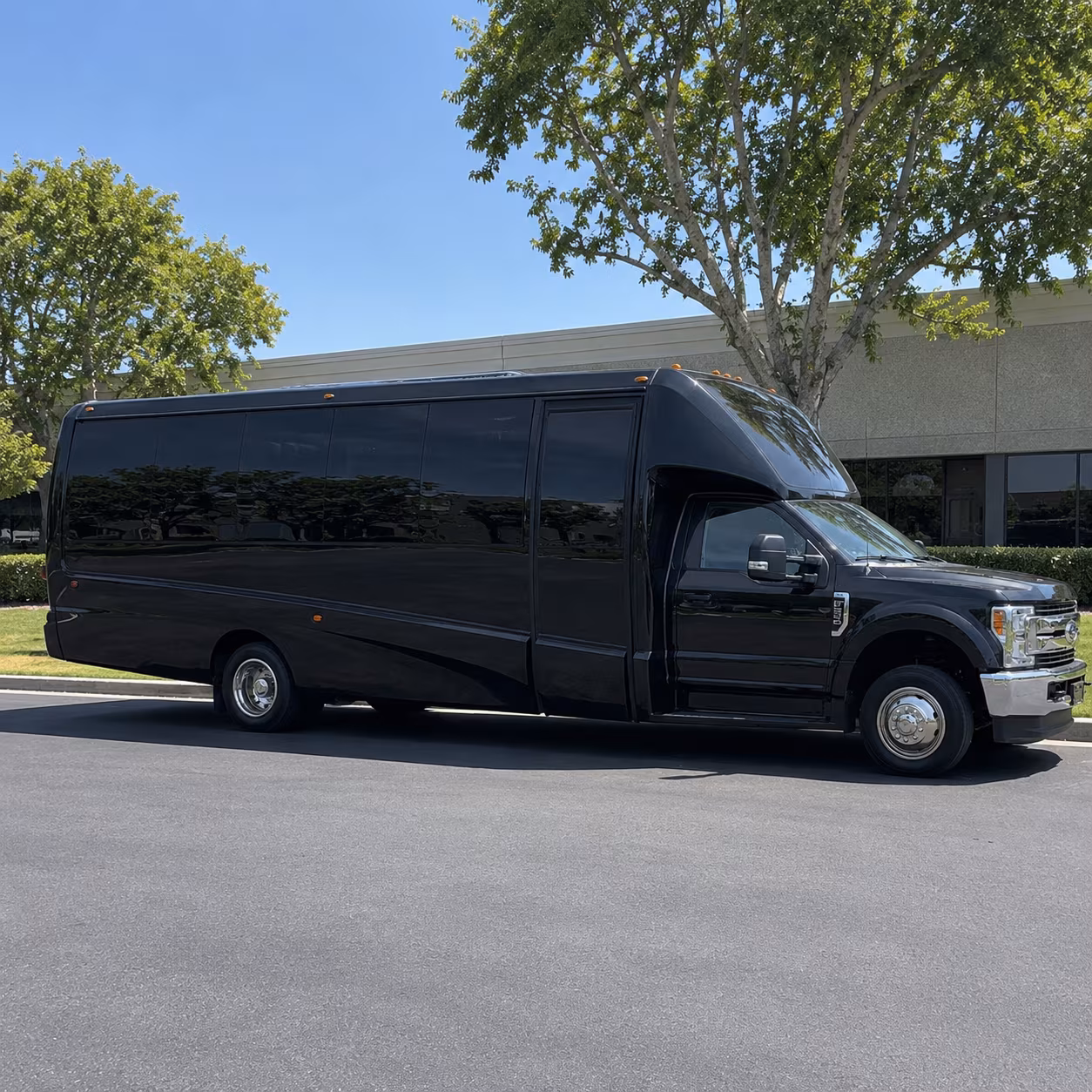 santa clara bus rentals