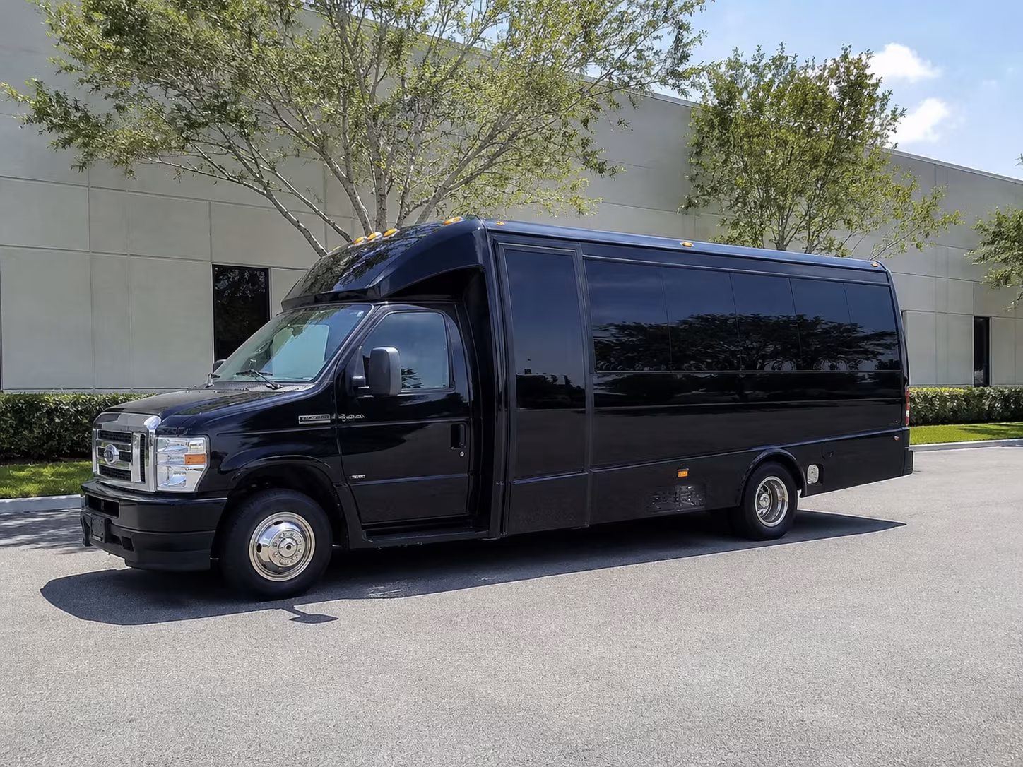 with campbellcharterbuscompany com you ll find transportation to the hayes mansion and south bay estate venues